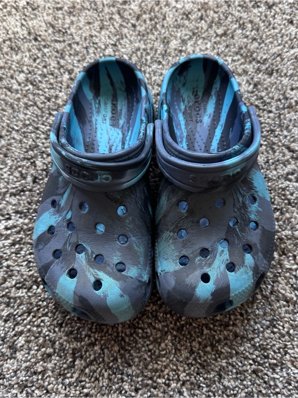 CROCS Kids Blue & Black Camo Classic Clog